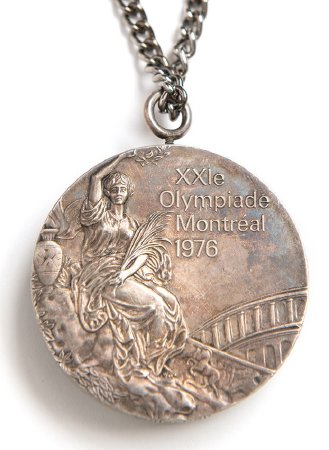 Front: Montral 1976 silver medal, Victory with Colosseum in background