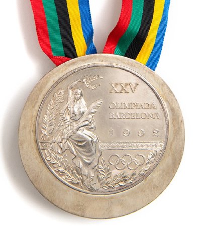 Front: Barcelona 1992 silver medal, Victory with legend on medallion